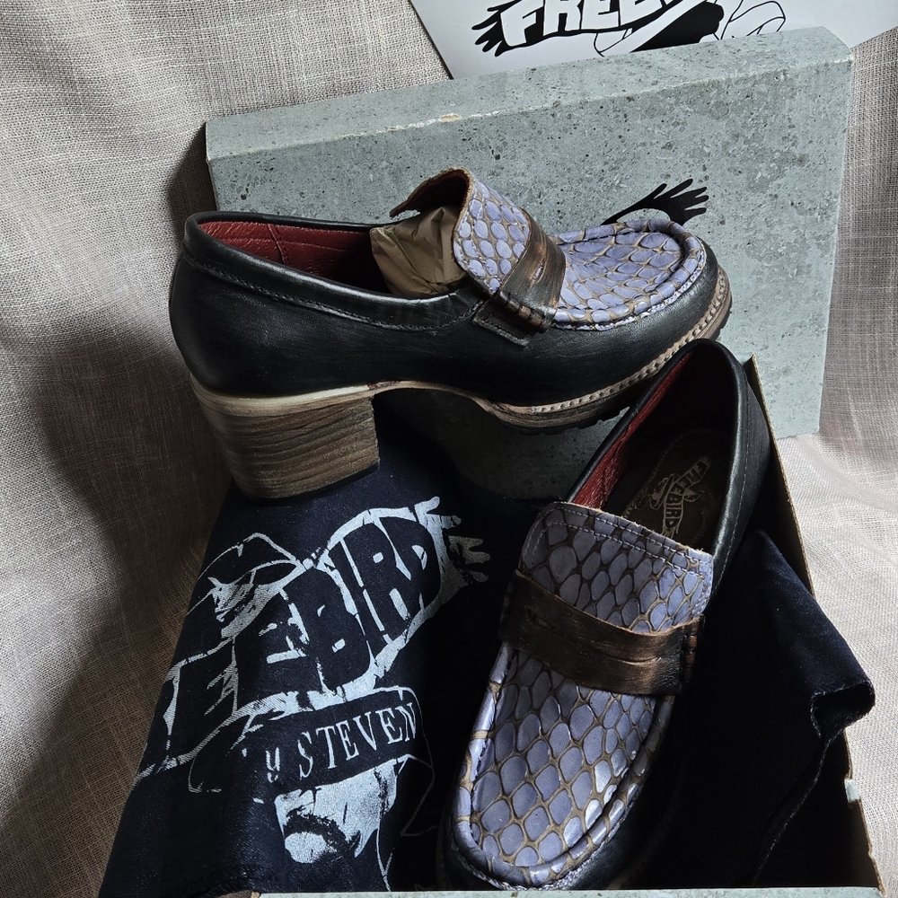 Freebird by Steven Black and Brown Ankle Boots NIB